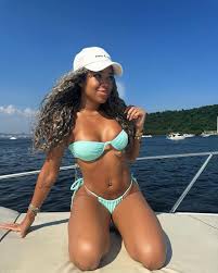 Avatar da Vivianne Noronha